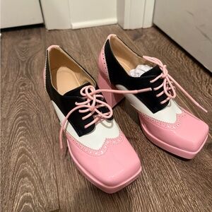 Stylish Pink and Black Women's Shoes